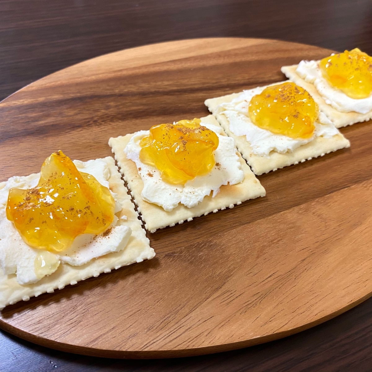 オレンジマーマレードとクリームチーズのカナッペ レシピ 作り方 By からもまま 楽天レシピ オレンジマーマレードとクリームチーズのカナッペ レシピ 作り方 By からもまま 楽天レシピ